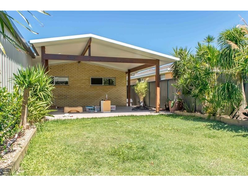 24 Leyte Avenue, Palm Beach QLD 4221