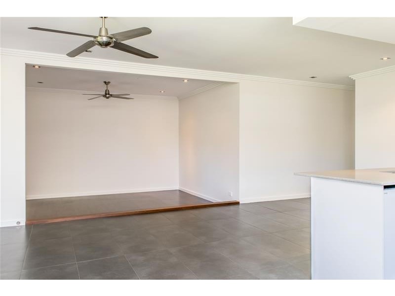 24 Leyte Avenue, Palm Beach QLD 4221