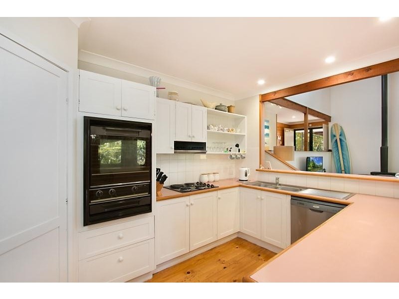 10 Hovea Court, Elanora QLD 4221