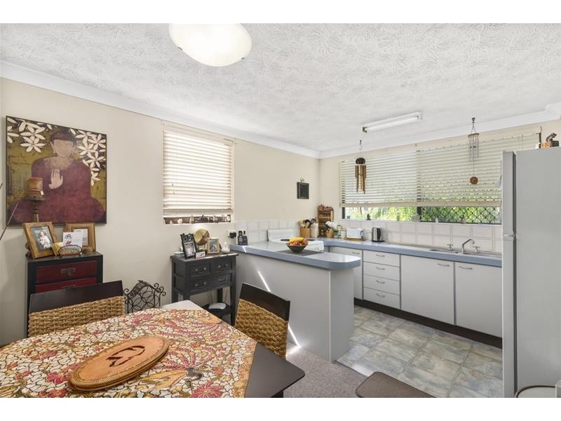 13/6 Brooke Avenue, Palm Beach QLD 4221