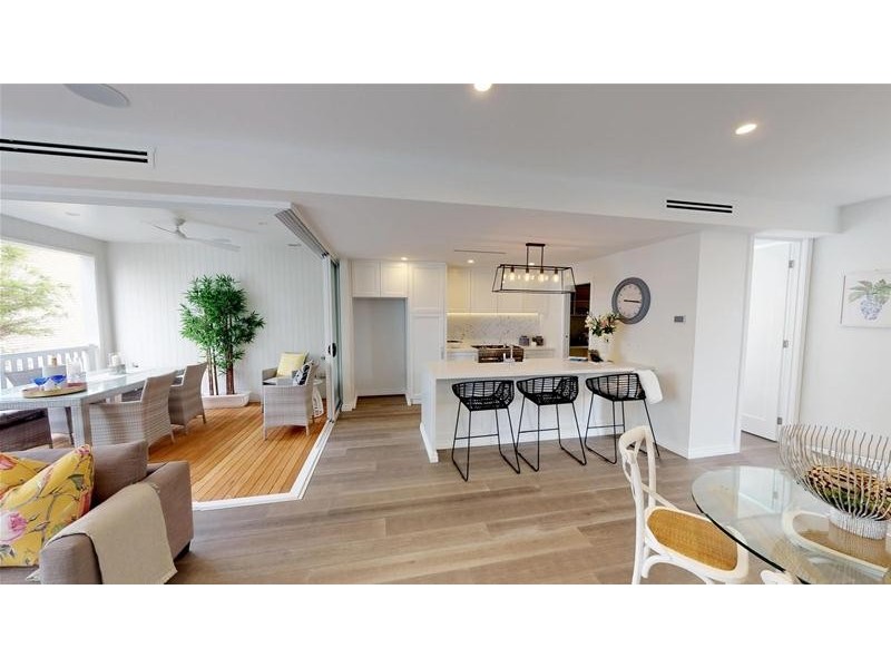 Villa 2/7 Twenty Fifth Avenue, Palm Beach QLD 4221