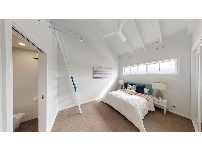 Villa 2/7 Twenty Fifth Avenue, Palm Beach QLD 4221