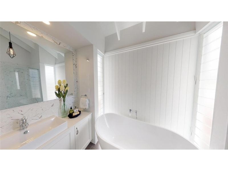 Villa 2/7 Twenty Fifth Avenue, Palm Beach QLD 4221