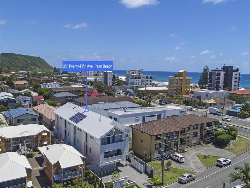 Villa 2/7 Twenty Fifth Avenue, Palm Beach QLD 4221