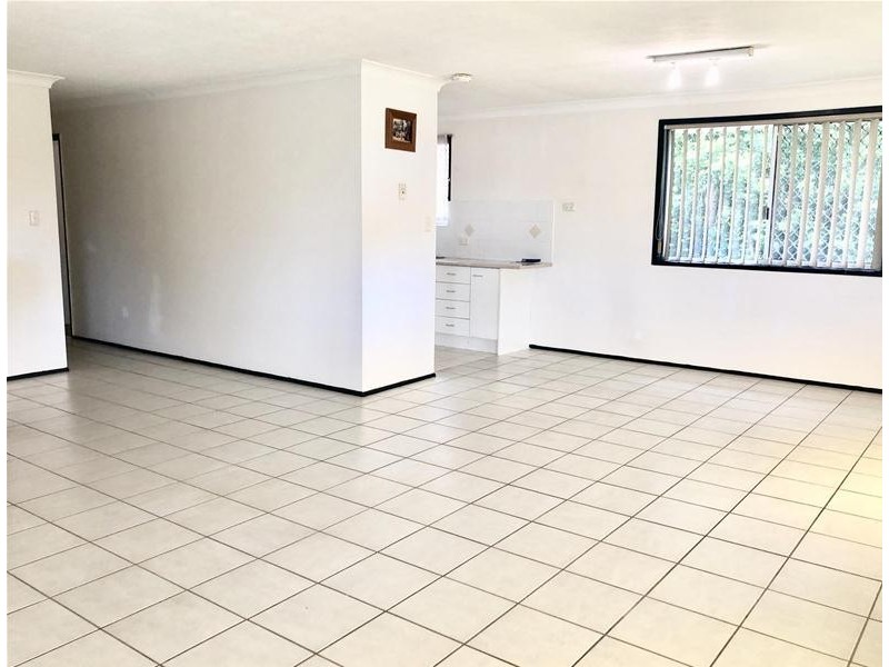 78 Japonica Drive, Palm Beach QLD 4221