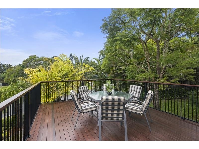 89 Ware Drive, Currumbin Waters QLD 4223