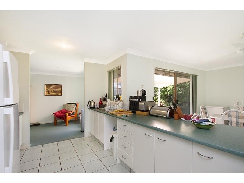 42 Tussock Crescent, Elanora QLD 4221