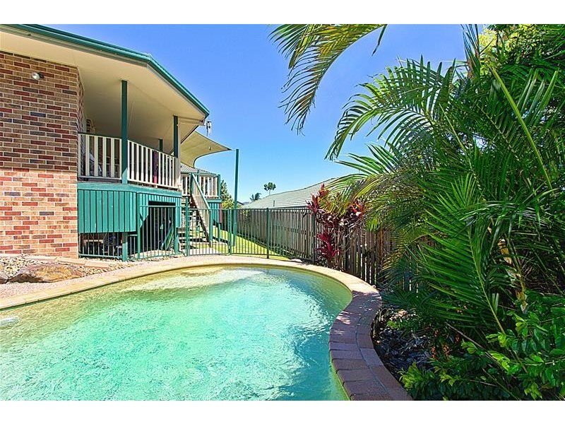 18 Hibertia Avenue, Elanora QLD 4221