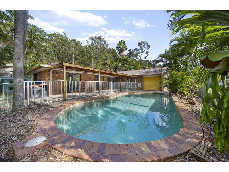 22 Hillcot Street, Currumbin Waters QLD 4223