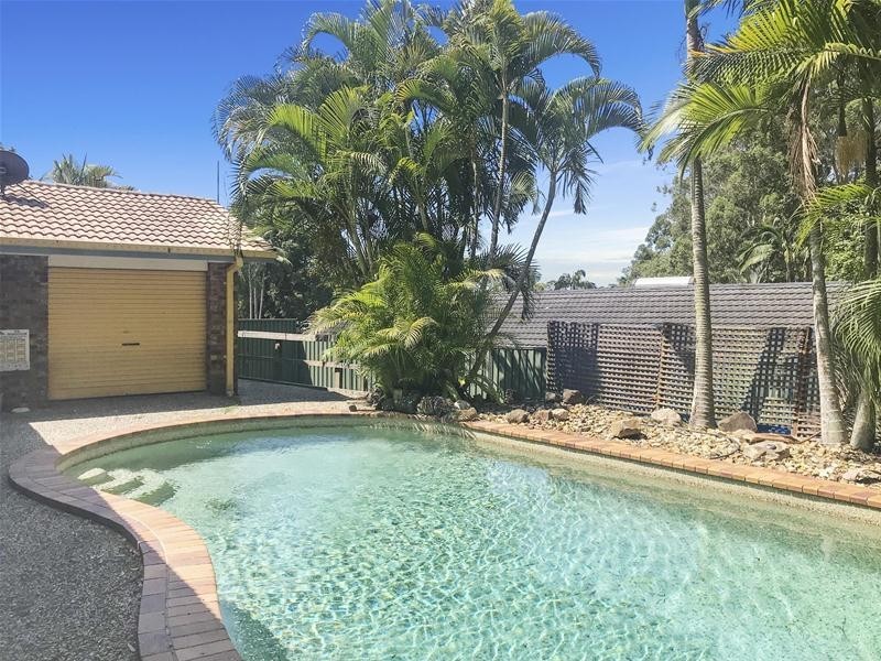 22 Hillcot Street, Currumbin Waters QLD 4223