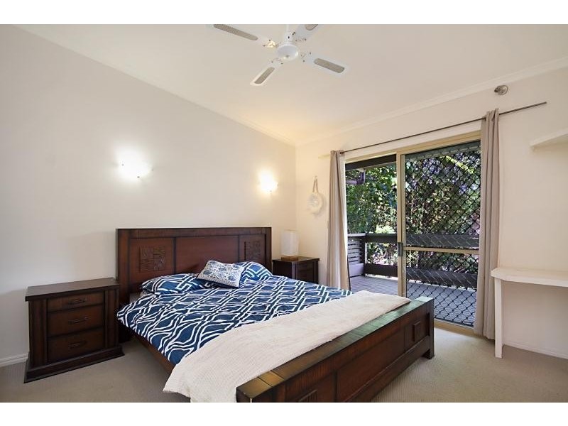 7 Attadale Court, Elanora QLD 4221