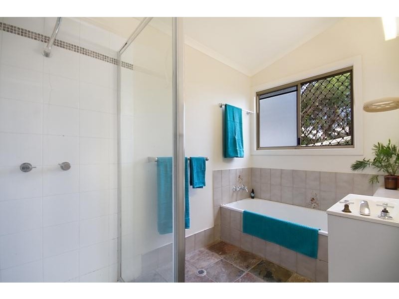 7 Attadale Court, Elanora QLD 4221