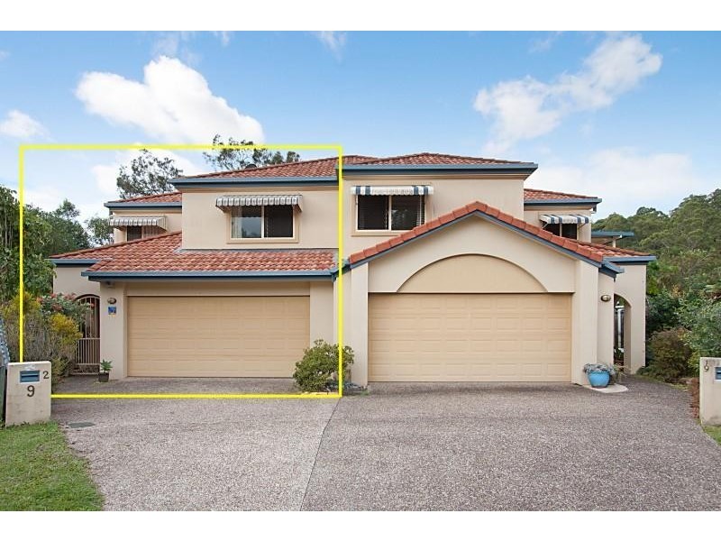 2/9 Wuruma Court, Elanora QLD 4221