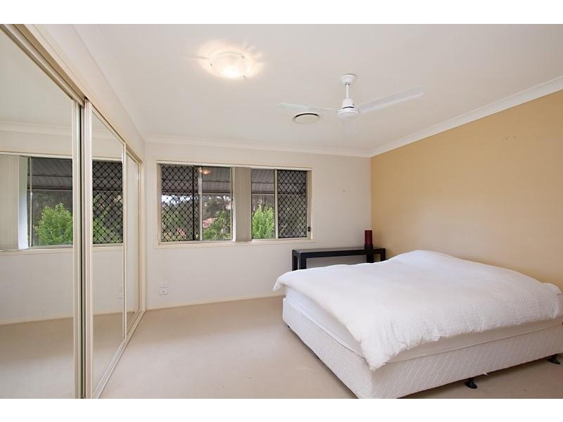 2/9 Wuruma Court, Elanora QLD 4221