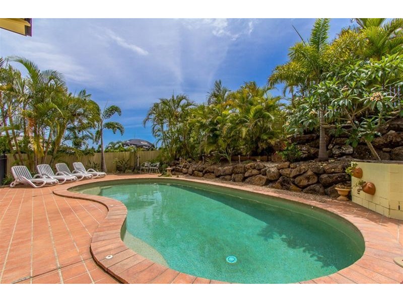 10 Barlee Court, Elanora QLD 4221