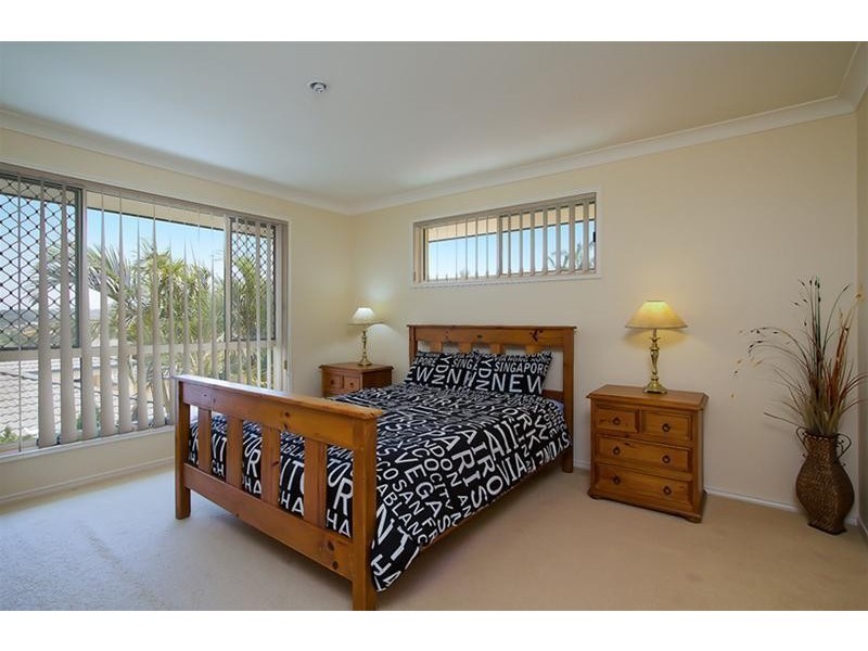 10 Barlee Court, Elanora QLD 4221