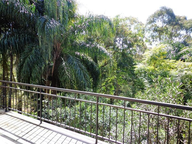 4 Harmes Place, Tallebudgera QLD 4228