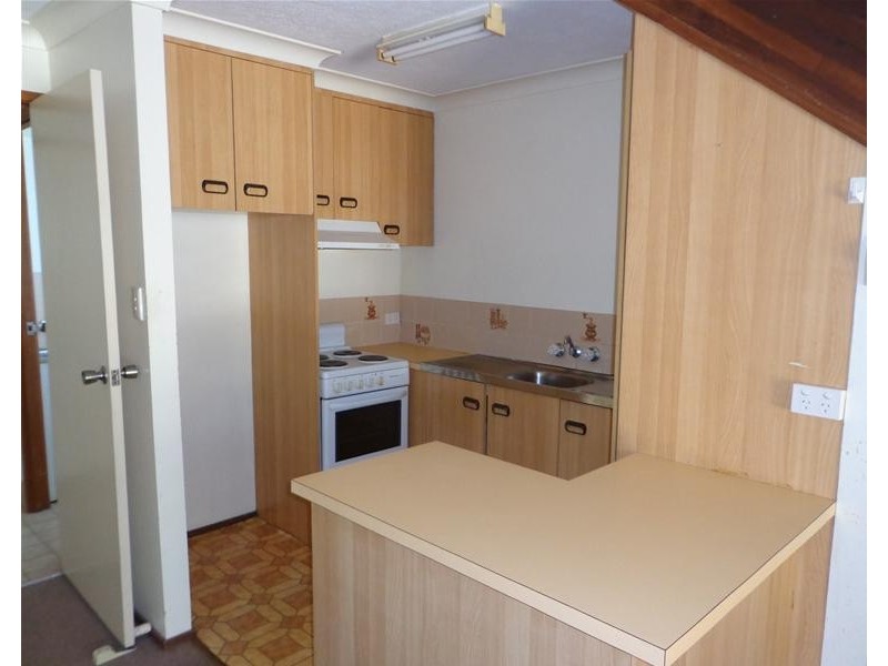 3/3 Rolan Court, Palm Beach QLD 4221