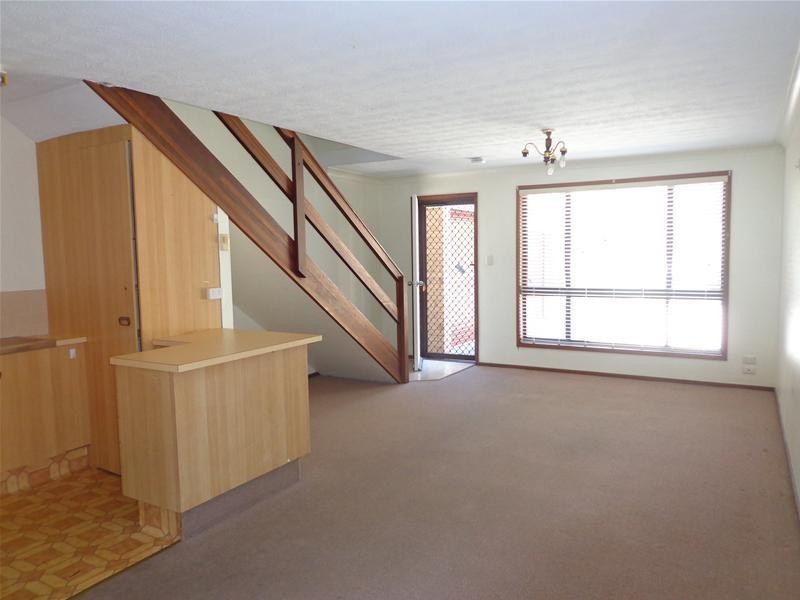 3/3 Rolan Court, Palm Beach QLD 4221