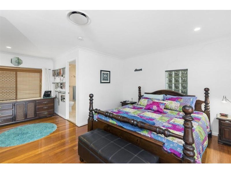 16 Coolibah Drive, Palm Beach QLD 4221