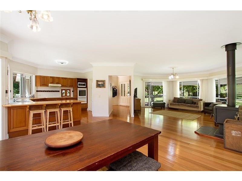 1 Wisteria Court, Tallebudgera Valley QLD 4228