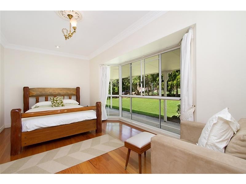 1 Wisteria Court, Tallebudgera Valley QLD 4228