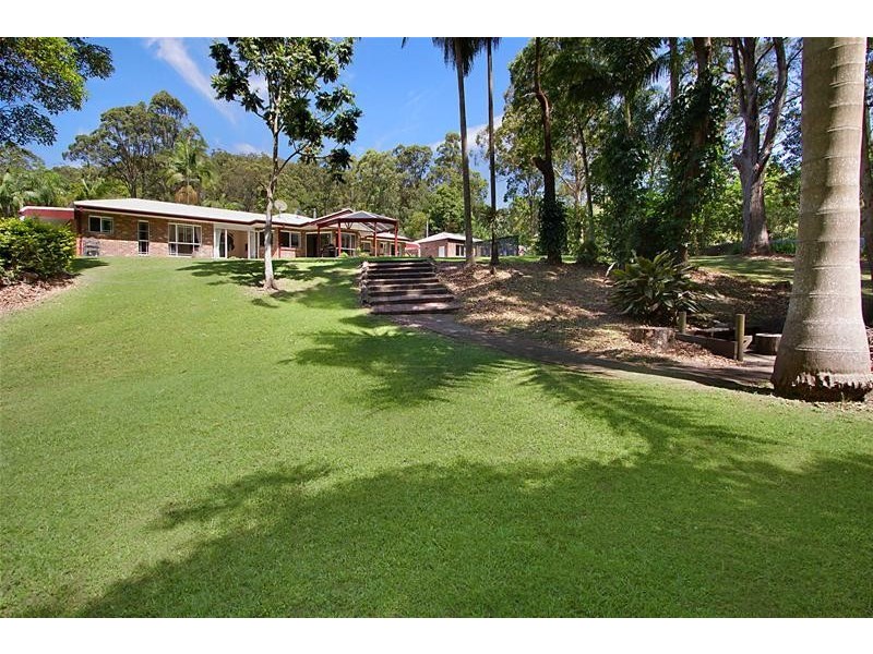1 Wisteria Court, Tallebudgera Valley QLD 4228