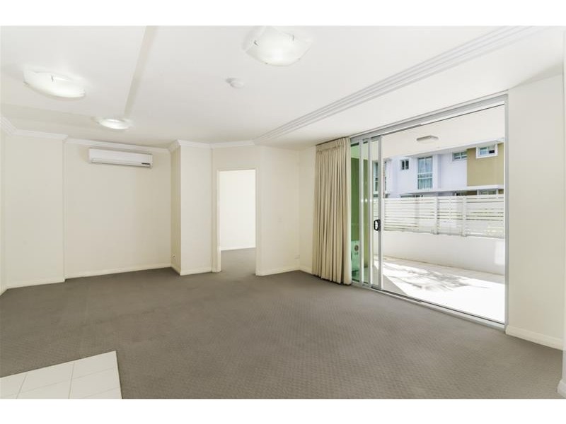 2104/10 Fifth Avenue, Palm Beach QLD 4221