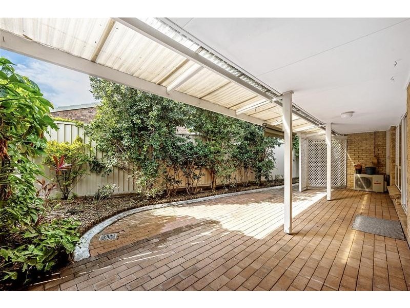 22/154 Currumbin Creek Road, Currumbin Waters QLD 4223