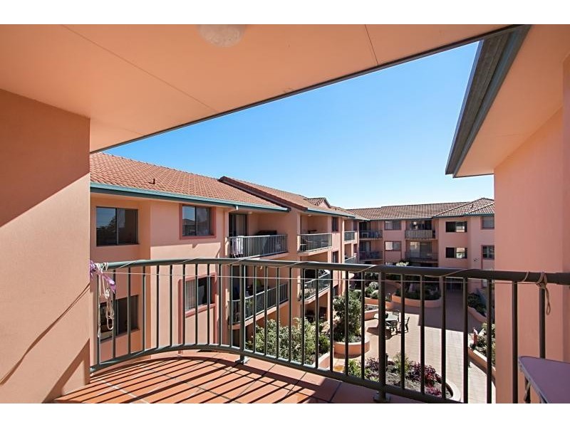 31/2340 Gold Coast Highway, Mermaid Beach QLD 4218