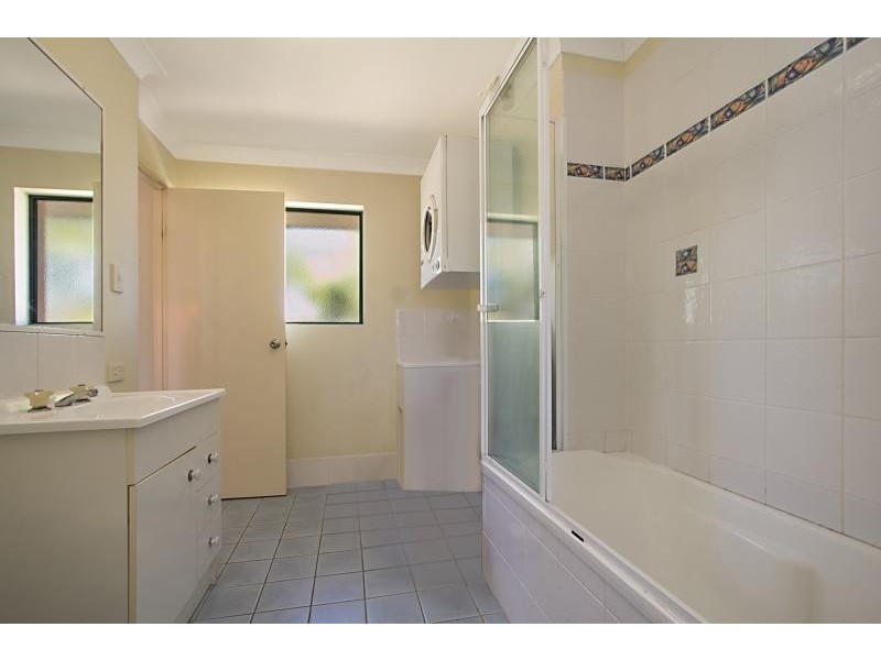 31/2340 Gold Coast Highway, Mermaid Beach QLD 4218