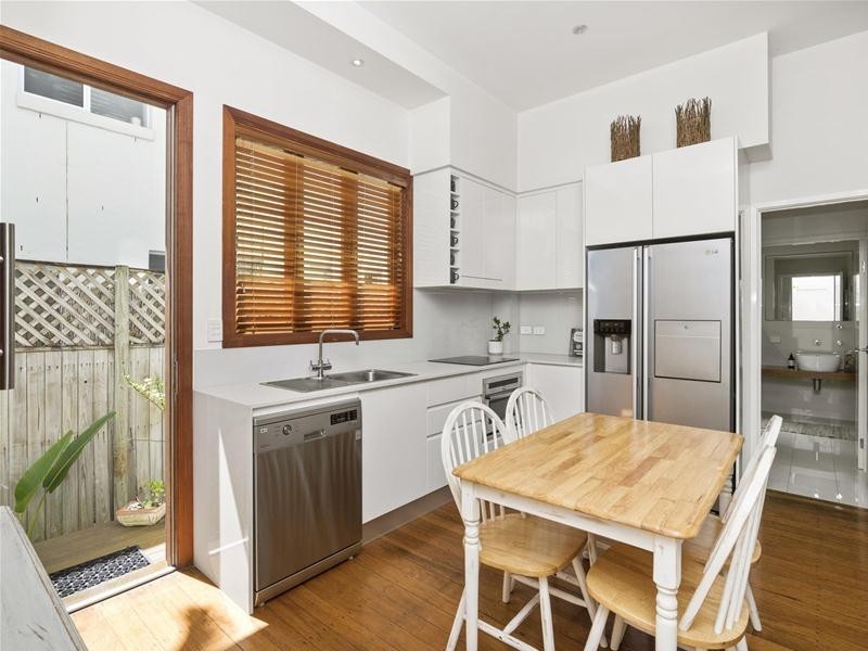 12 Twenty Third Avenue, Palm Beach QLD 4221