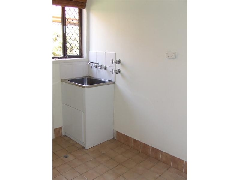 21 Japonica Drive, Palm Beach QLD 4221