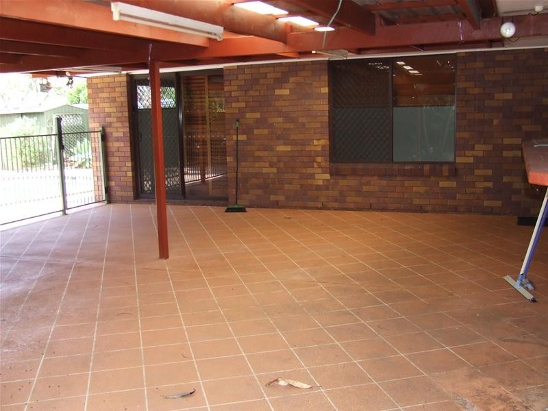 21 Japonica Drive, Palm Beach QLD 4221