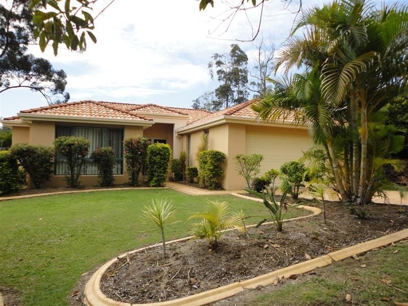 18 Leopard Avenue, Elanora QLD 4221