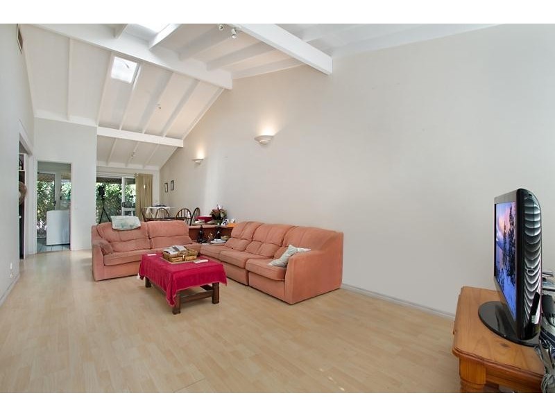 1/58 Philippine Parade, Palm Beach QLD 4221