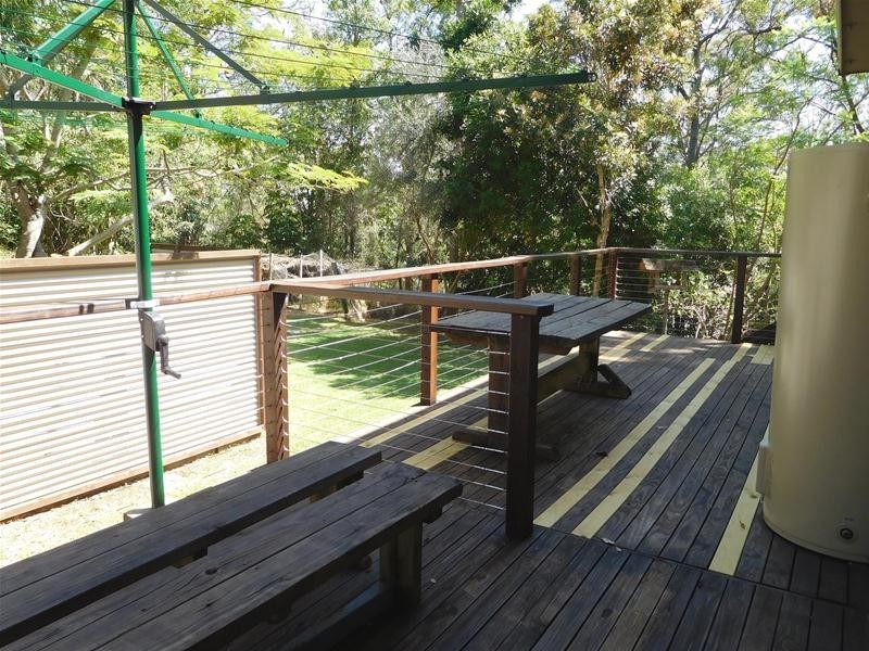 27 Fenton Drive, Tallebudgera QLD 4228