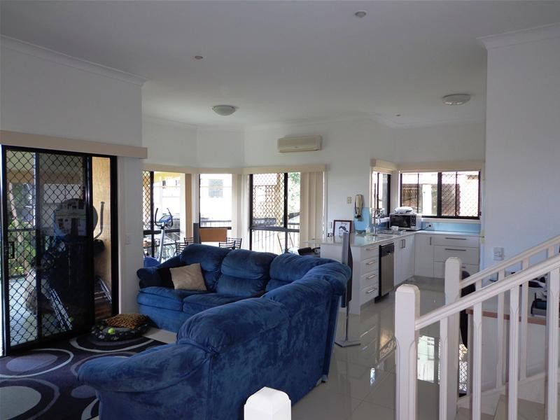 19/67 Doubleview Drive, Elanora QLD 4221