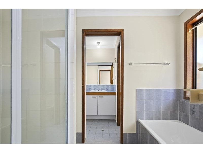 2/13 Beaumont Court, Currumbin Waters QLD 4223