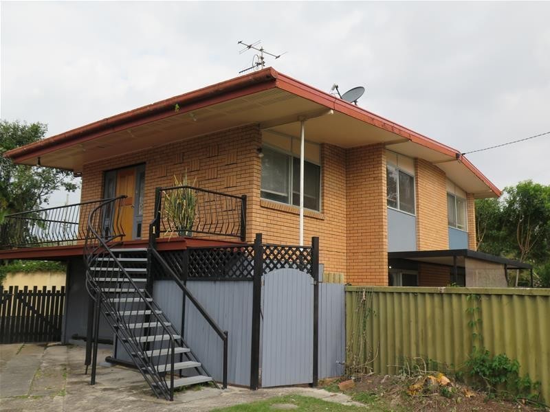 1 Leyte Avenue, Palm Beach QLD 4221