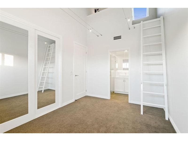 Villa 4/7 Twenty Fifth Avenue, Palm Beach QLD 4221