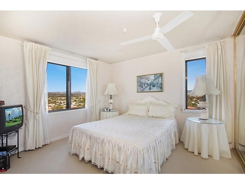 39/1941 Gold Coast Highway, Burleigh Heads QLD 4220