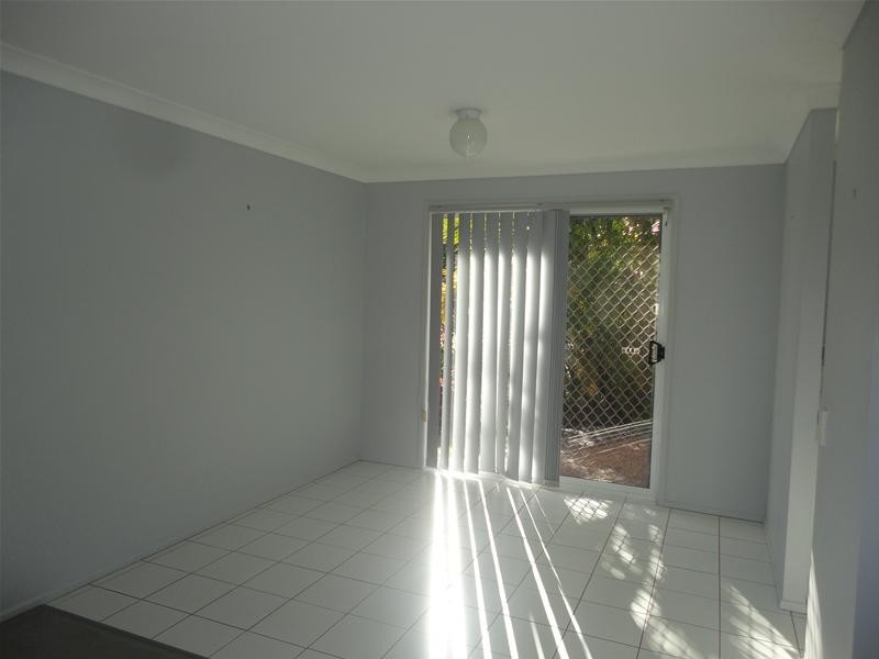 68 Avocado Street, Elanora QLD 4221