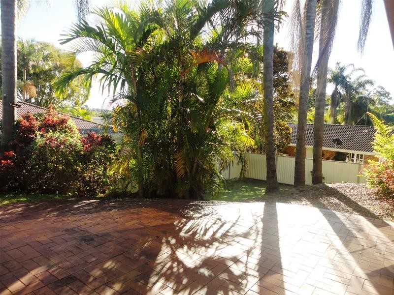 68 Avocado Street, Elanora QLD 4221