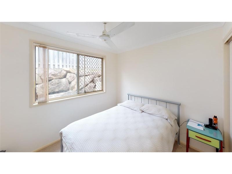 16 Laurina Court, Elanora QLD 4221