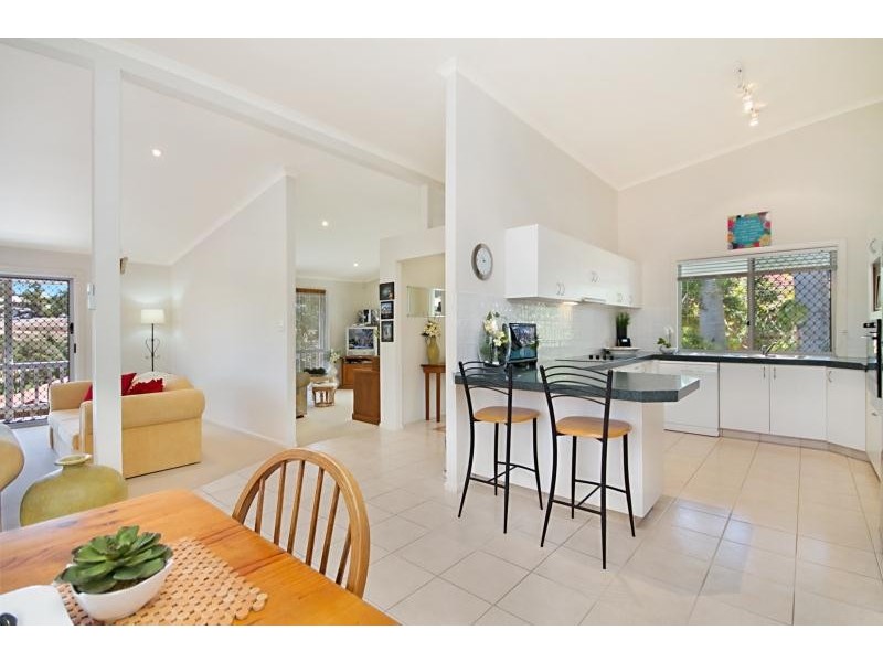 165 K P McGrath Drive, Elanora QLD 4221