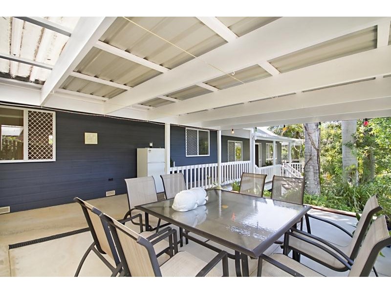 165 K P McGrath Drive, Elanora QLD 4221