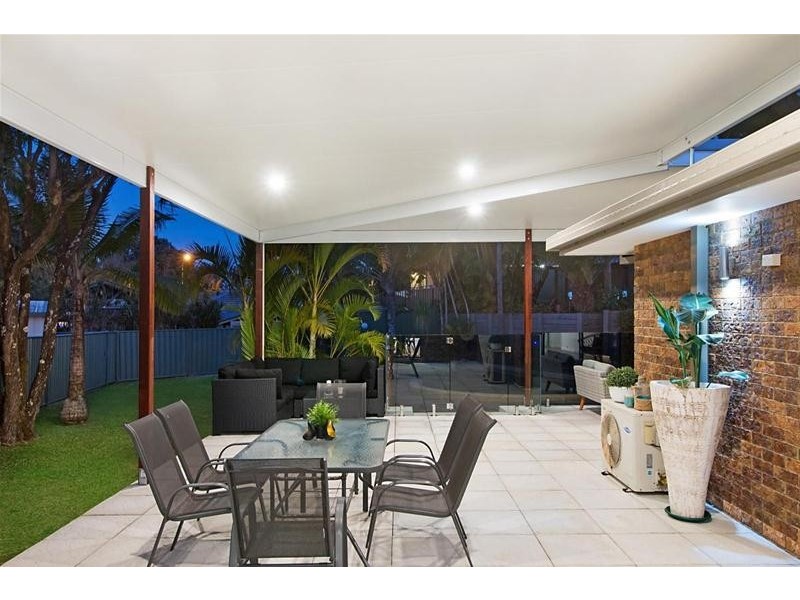 22 Ware Drive, Currumbin Waters QLD 4223