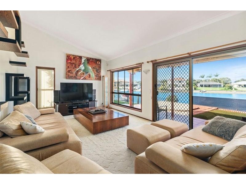 19 Dogwood Drive, Palm Beach QLD 4221