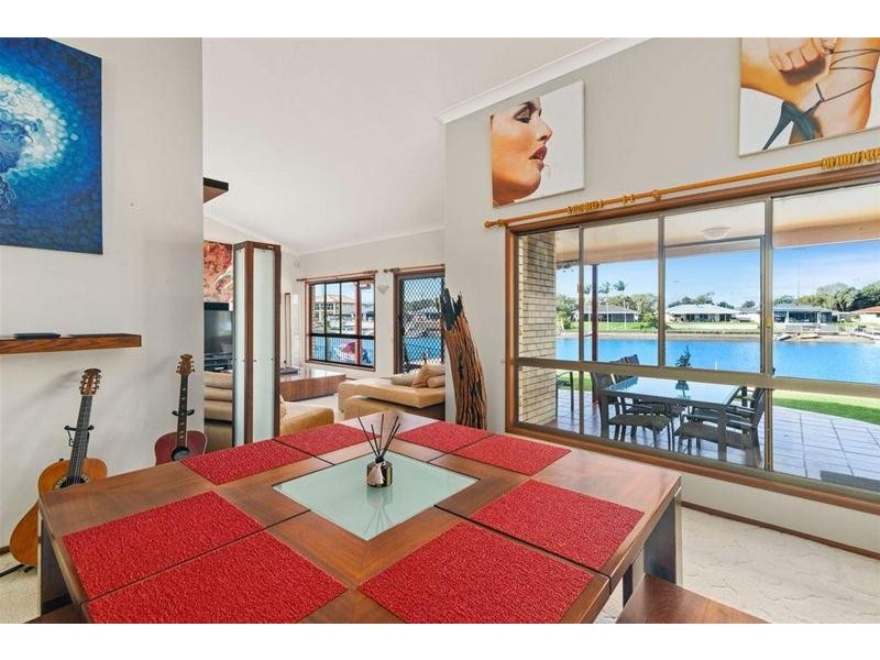 19 Dogwood Drive, Palm Beach QLD 4221